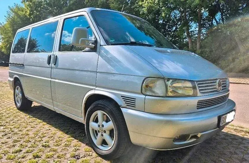 Gebraucht VW T4 151 PS (111 kW) 2002 Silber Van