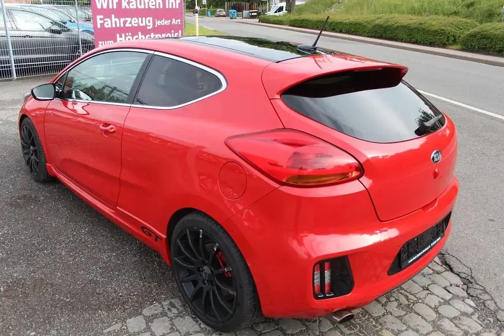 Gebraucht Kia ProCeed GT-Track 204 PS (150 kW) 2013 Rot Kleinwagen