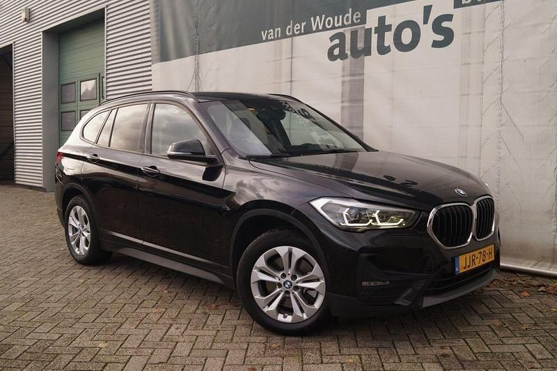 Gebraucht BMW X1 Executive 125 PS (91 kW) 2020 Schwarz SUV