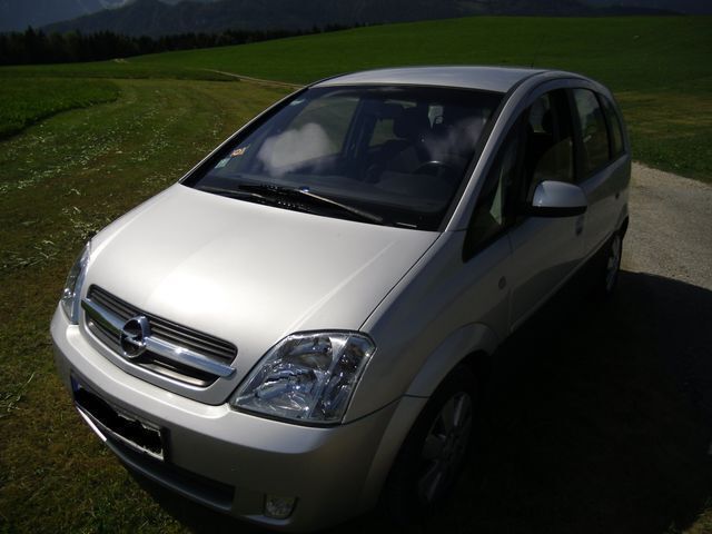 Używany Opel Meriva 101 KM (74 kW) 2005 Srebrny Minivan