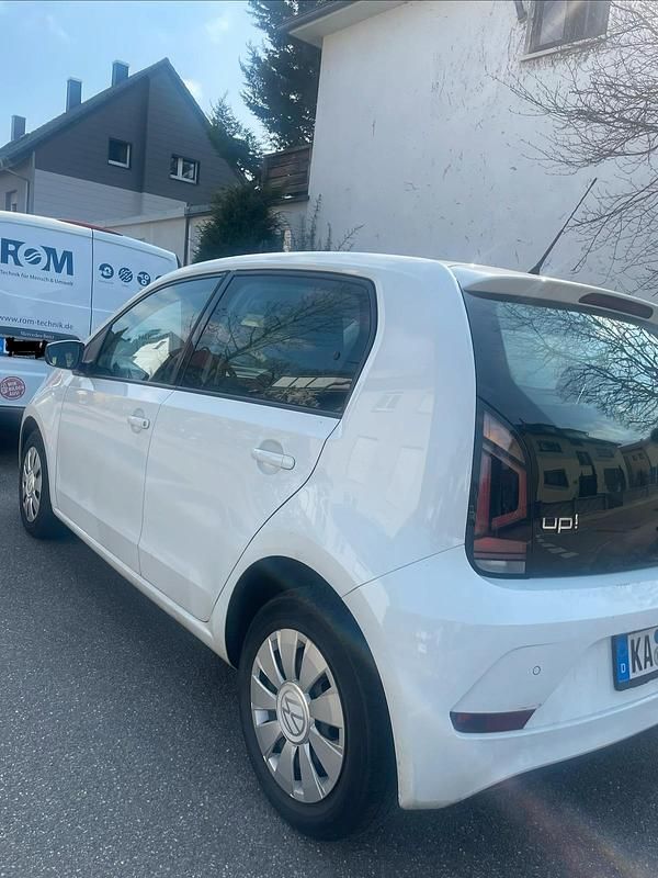 Gebraucht VW up! 83 PS (61 kW) 2020 Weiß Kleinwagen