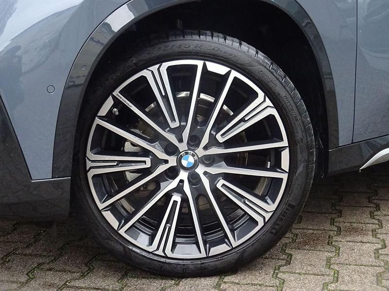 Gebraucht BMW X1 xLine 218 PS (160 kW) 2023 Bmw individual storm bay metal SUV