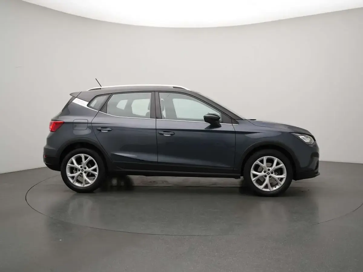 Gebraucht Seat Arona FR 116 PS (85 kW) 2024 Grau SUV