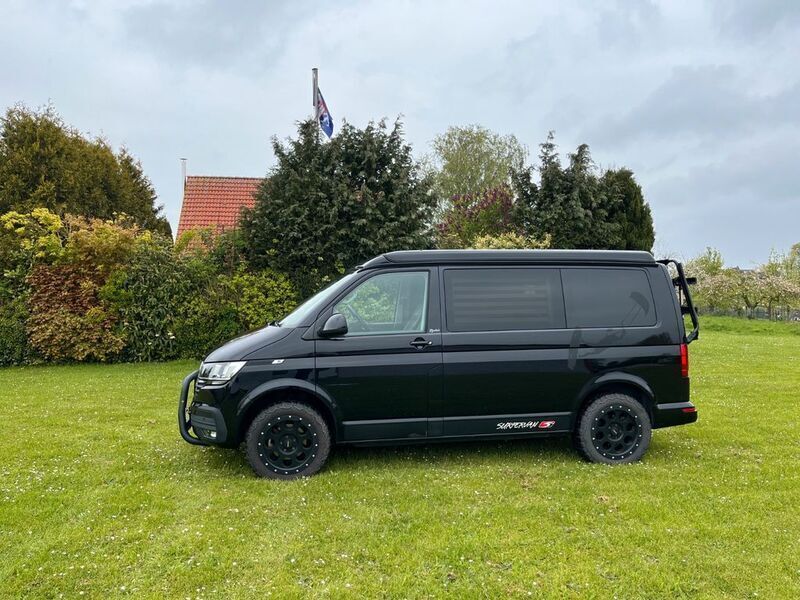 Gebraucht VW T6.1 150 PS (110 kW) 2020 Schwarz Van