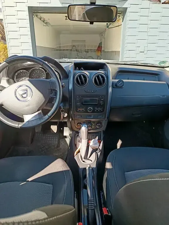 Gebraucht Dacia Duster Ambiance 114 PS (83 kW) 2016 Weiß SUV