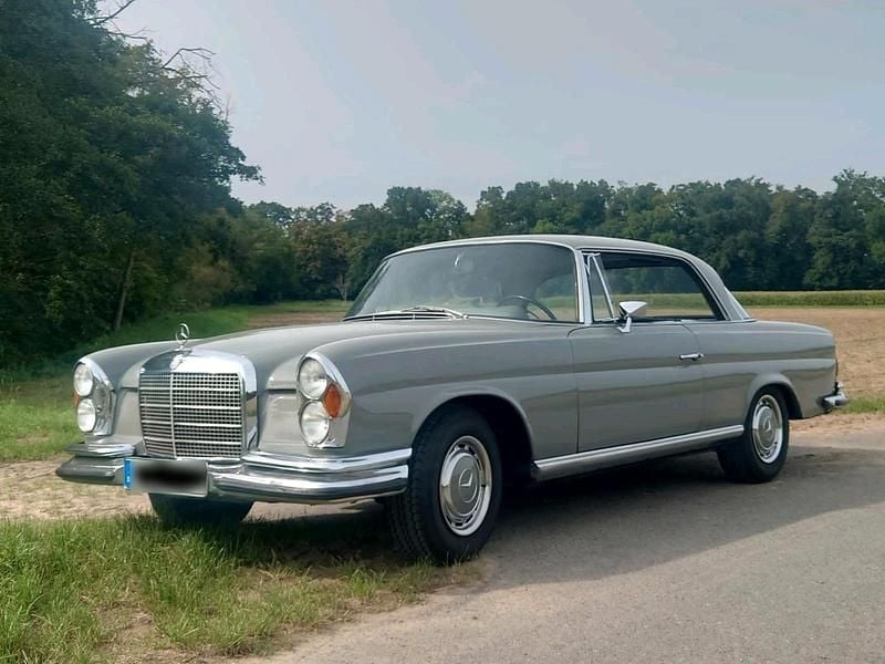 Gebraucht Mercedes W111 SE 200 PS (147 kW) 1970 Grau Coupé