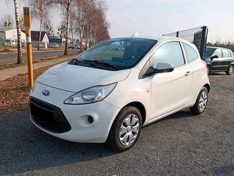 Gebraucht Ford Ka 69 PS (50 kW) 2009 Weiß Kleinwagen