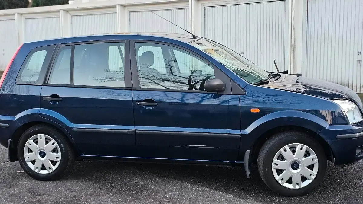 Gebraucht Ford Fusion 80 PS (58 kW) 2005 Blau Kleinwagen