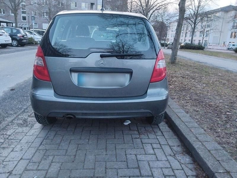 Gebraucht Mercedes A170 116 PS (85 kW) 2008 Grau Van / Kleinbus