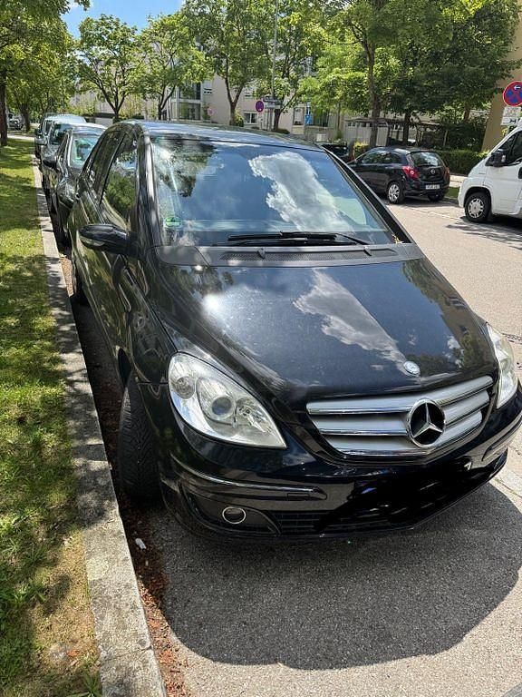 Schwarz Gebraucht 2006 Mercedes B180 Van / Kleinbus | 1.400 € (Superpreis) - Bild 1/4