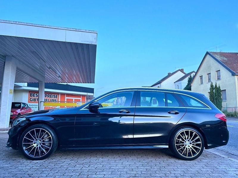 Gebraucht Mercedes C250 AMG 204 PS (150 kW) 2015 Schwarz Kombi