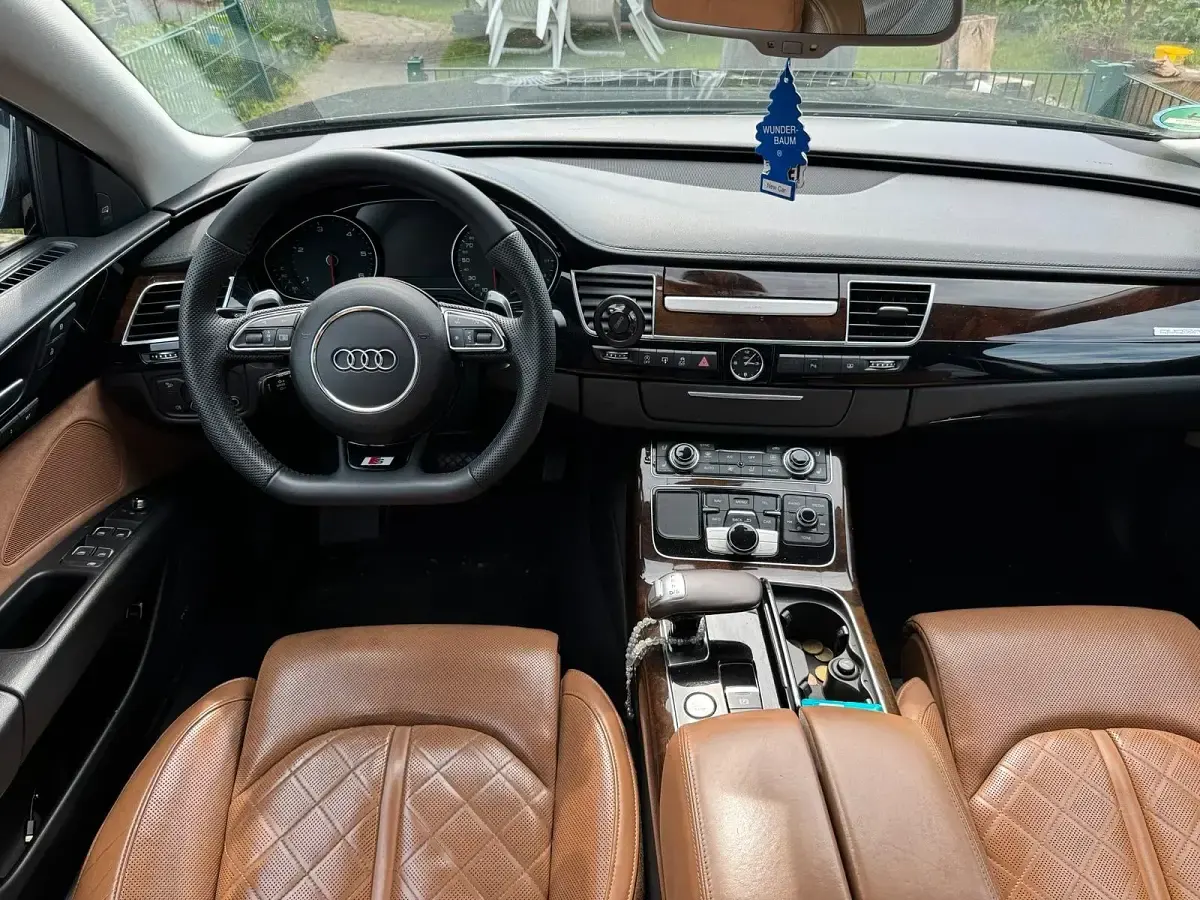 Gebraucht Audi A8L Sport 258 PS (189 kW) 2014 Blau Limousine