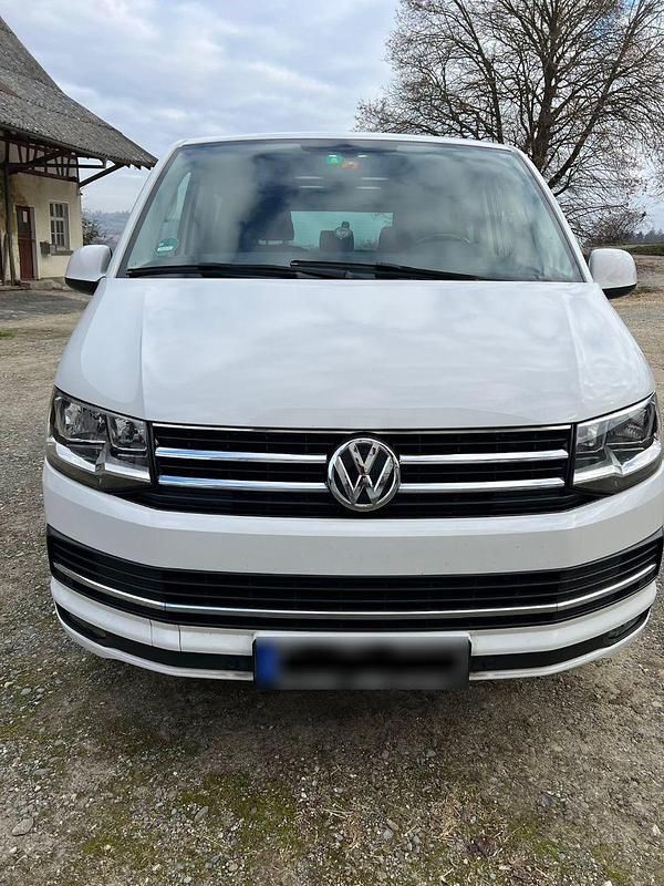 Gebraucht VW Multivan Comfortline 150 PS (110 kW) 2018 Weiß Van