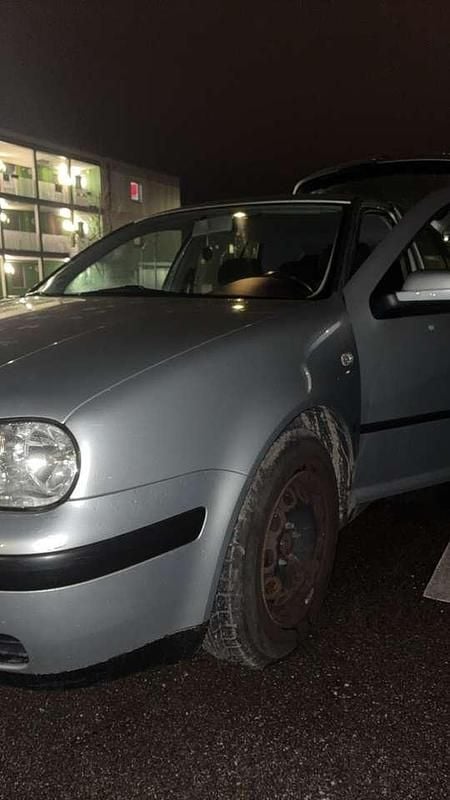 Gebraucht VW Golf IV 101 PS (74 kW) 2001 Limousine