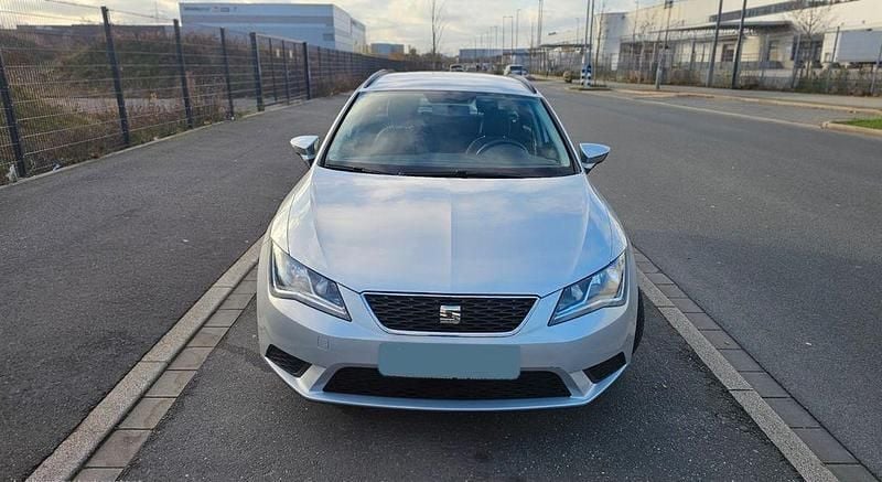 Second-hand Seat Leon Reference 86 CP (63 kW) 2016 Argintiu Berlinǎ