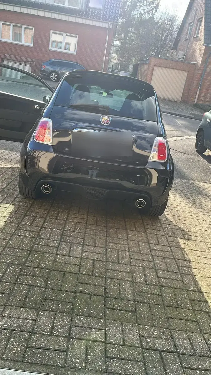 Gebraucht Fiat 500 Abarth 135 PS (99 kW) 2011 Schwarz Kleinwagen