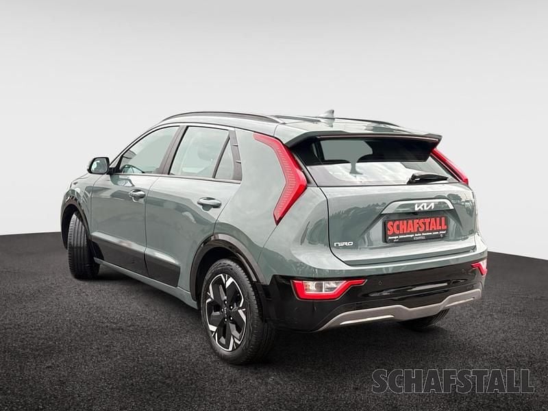 Gebraucht Kia e-Niro Vision 150 kW (204 PS) 2022 Gruen (cityscape green) SUV