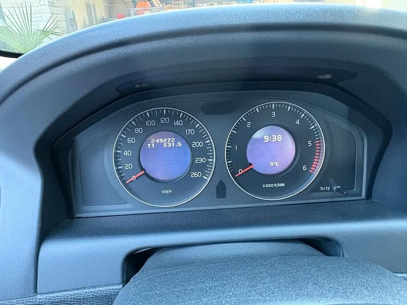 Gebraucht Volvo XC60 163 PS (119 kW) 2009 Schwarz SUV