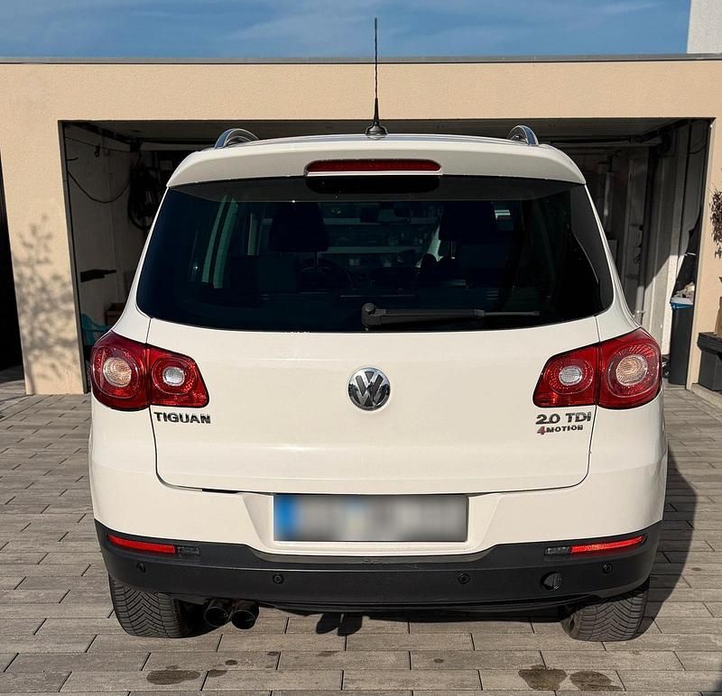 Gebraucht VW Tiguan 140 PS (102 kW) 2011 Weiß SUV