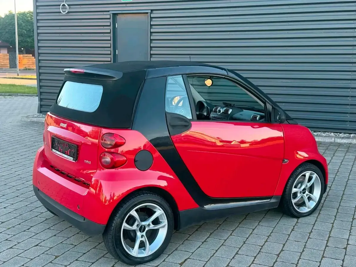 Usata Smart ForTwo Cabrio 2009 Rosso Cabrio