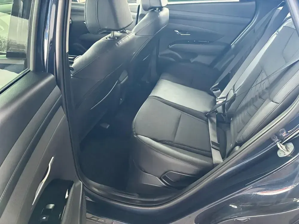 Neu Hyundai Tucson Comfort 215 PS (158 kW) 2026 Sailing blue / dach schwarz SUV