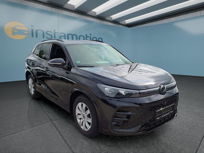 Schwarz Gebraucht 2024 VW Tiguan SUV | 39.949 € (Teuer) - Bild 1/4