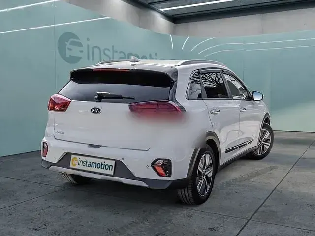 Gebraucht Kia Niro 105 PS (77 kW) 2020 Weiß SUV