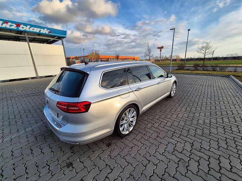 Gebraucht VW Passat Comfortline 140 PS (102 kW) 2015 Silber Limousine