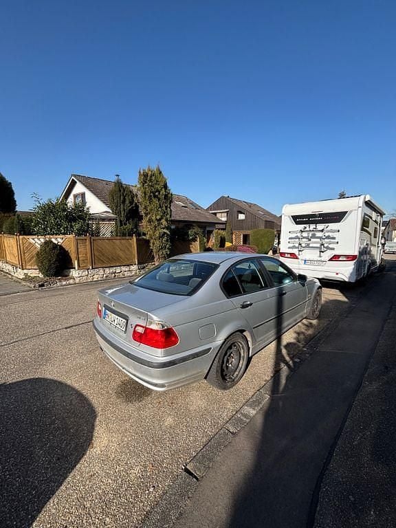 Gebraucht BMW 316 105 PS (77 kW) 2000 Silber Limousine