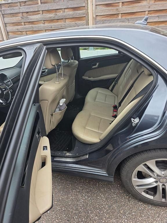 Gebraucht Mercedes E350 279 PS (205 kW) 2012 Grau Limousine
