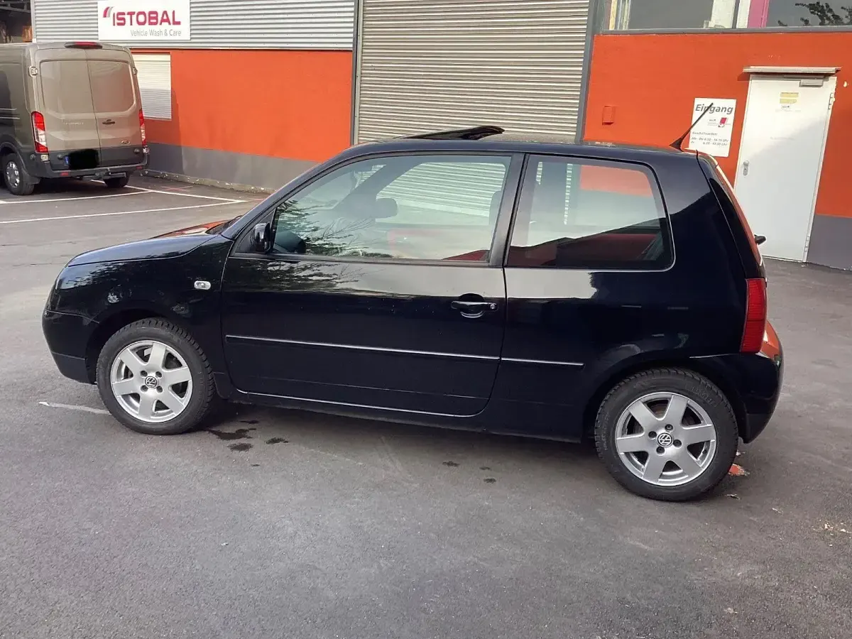 Gebraucht VW Lupo Trendline 75 PS (55 kW) 2003 Schwarz Kleinwagen