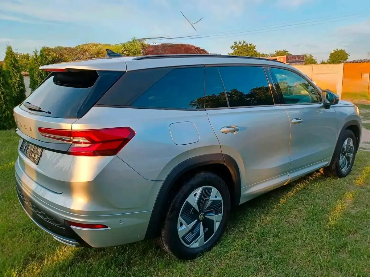 Gebraucht Skoda Kodiaq 150 PS (110 kW) 2024 Silber SUV