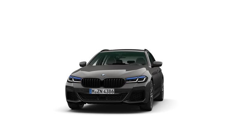 Gebraucht BMW 540 Efficient Dynamics 333 PS (244 kW) 2025 Kombi