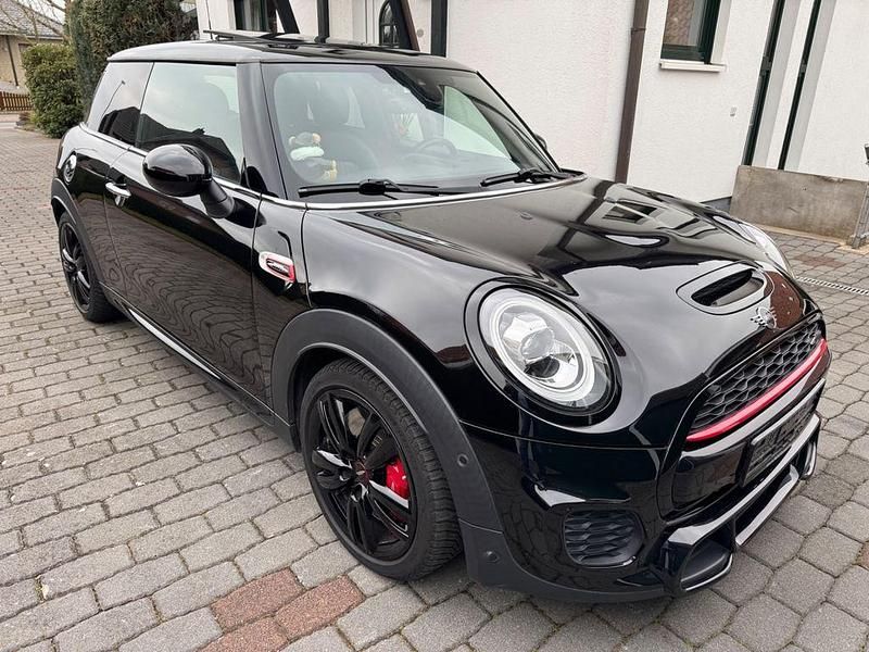 Schwarz Gebraucht 2019 Mini John Cooper Works Kleinwagen | 22.500 € (Guter Preis) - Bild 1/4