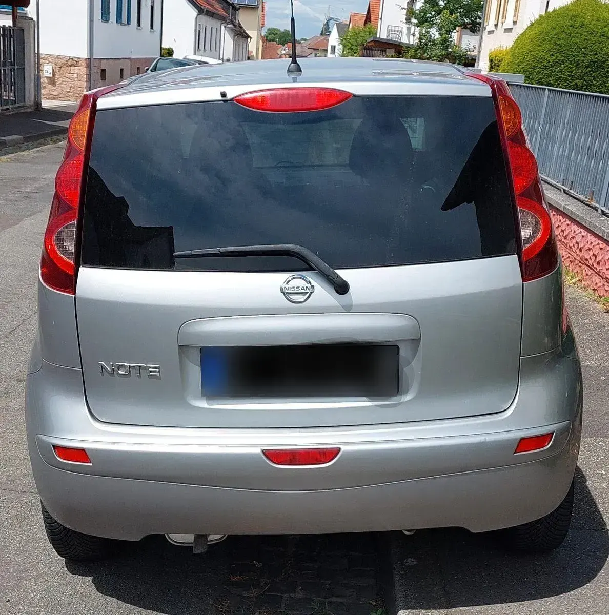 Gebraucht Nissan Note 88 PS (64 kW) 2009 Grau Kleinwagen