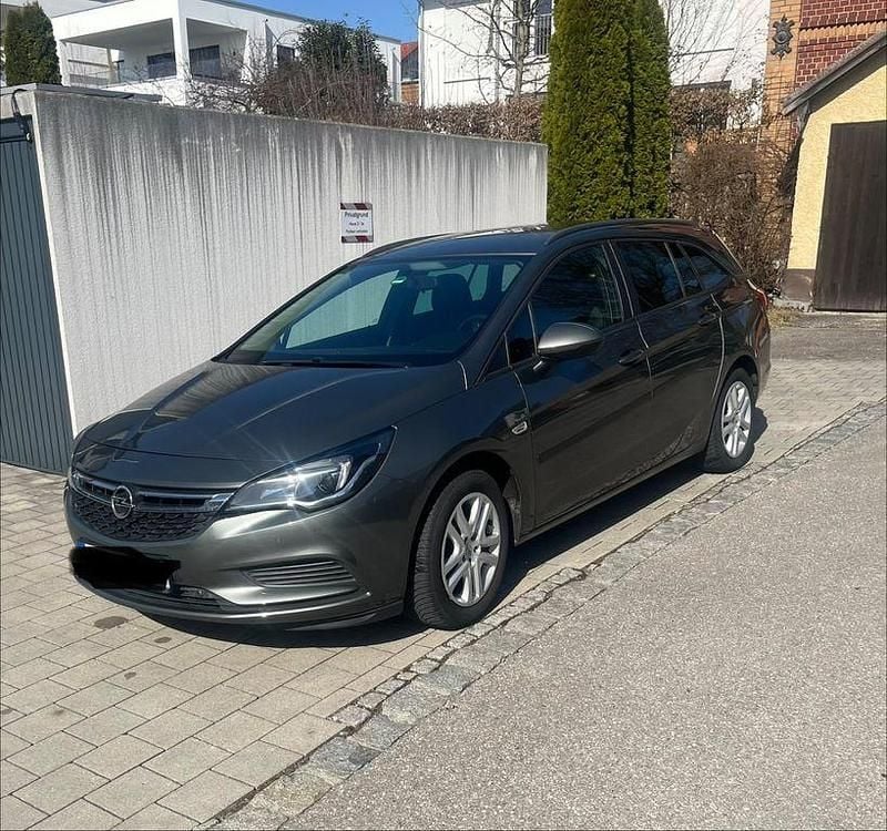 Gebraucht Opel Astra 110 PS (80 kW) 2018 Grau Kombi