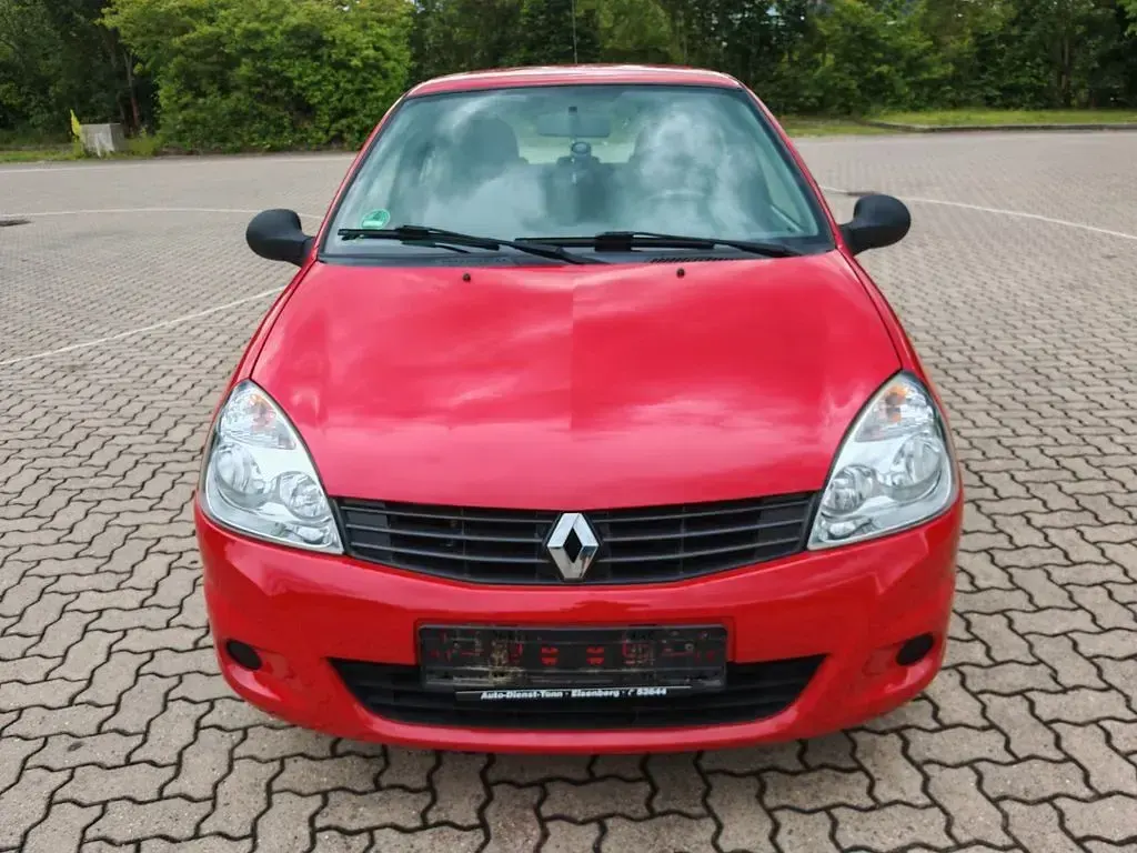 Gebraucht Renault Clio II Authentique 58 PS (42 kW) 2011 Rot Limousine