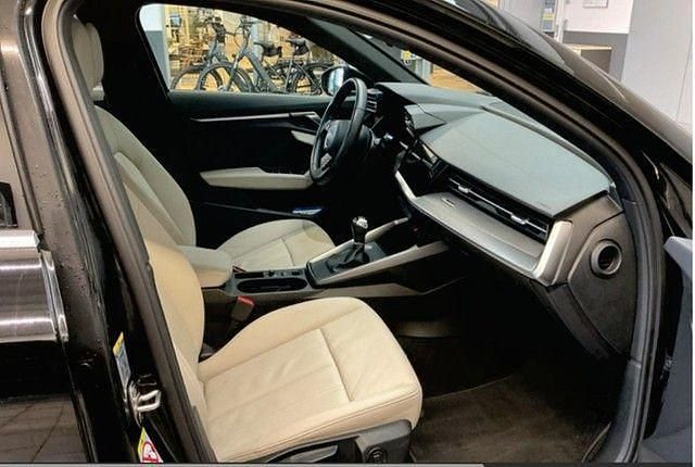 Gebraucht Audi A3 S-Line 116 PS (85 kW) 2022 Schwarz Limousine