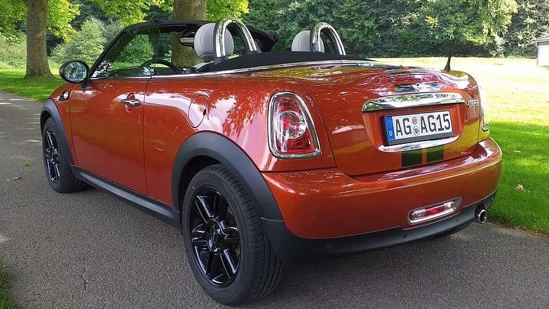 Gebraucht Mini Cooper Cabriolet 122 PS (89 kW) 2012 Orange Cabrio