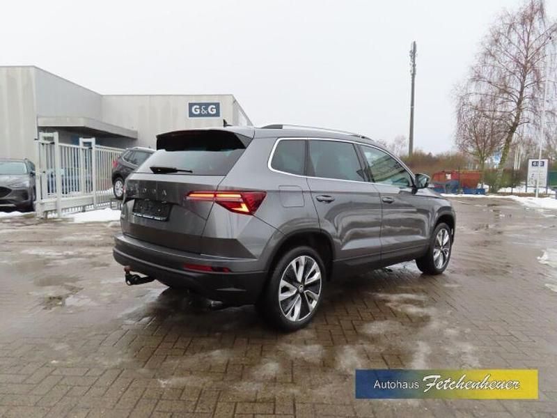 Gebraucht Skoda Karoq 150 PS (110 kW) 2024 Grau SUV