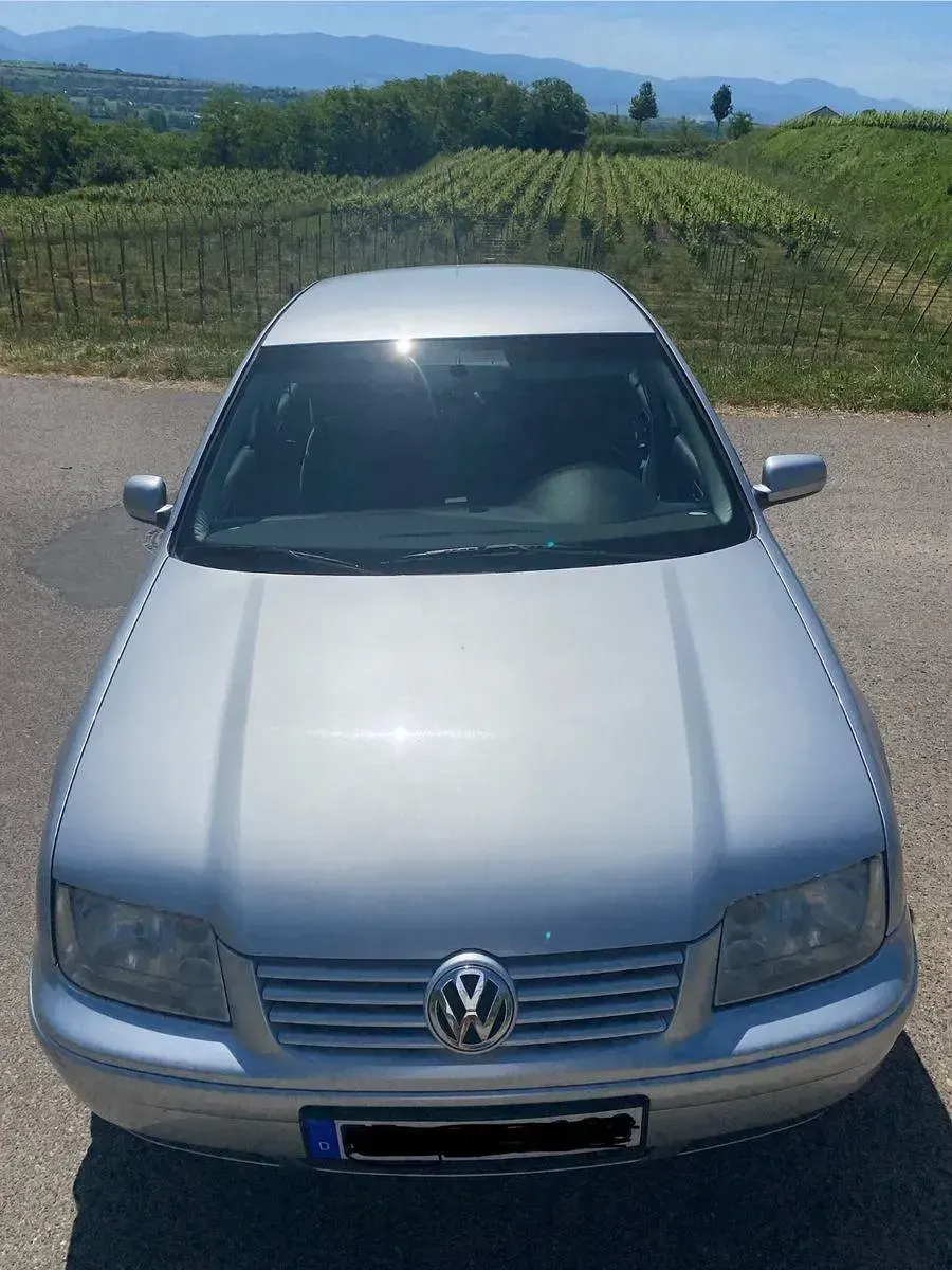 Gebraucht VW Bora 105 PS (77 kW) 2002 Silber Limousine