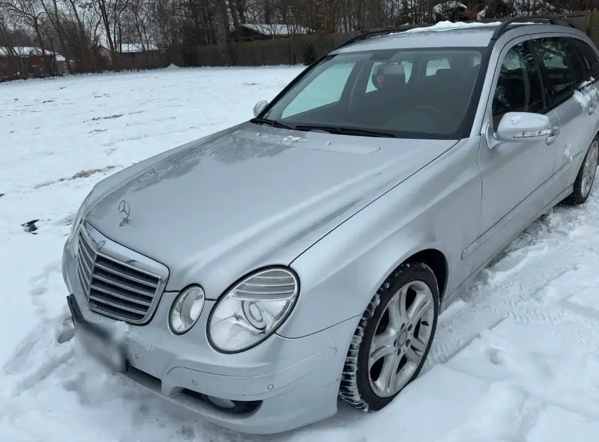 Gebraucht Mercedes E220 170 PS (125 kW) 2007 Silber Kombi
