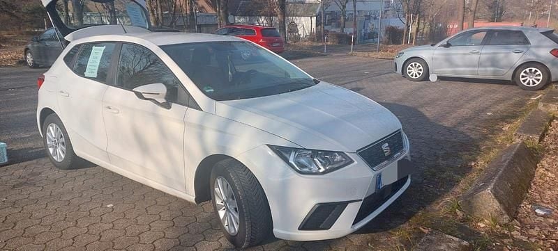 Weiß Gebraucht 2020 Seat Ibiza Style Kleinwagen | 8.500 € (Superpreis) - Bild 1/4