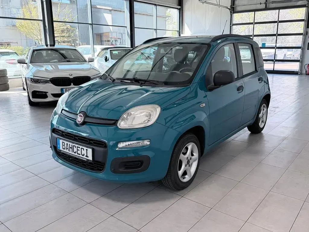 Używany Fiat Panda 69 KM (50 kW) 2013 Niebieski Hatchback