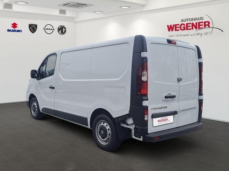 Gebraucht Nissan Primastar 110 PS (80 kW) 2022 Weiß Van / Kleinbus