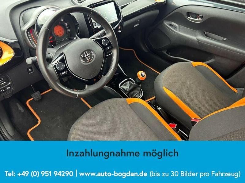 Gebraucht Toyota Aygo 72 PS (52 kW) 2020 Grau Kleinwagen