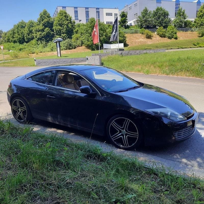 Schwarz Gebraucht 2009 Renault Laguna Coupé GT Coupé | 6.800 € - Bild 1/2