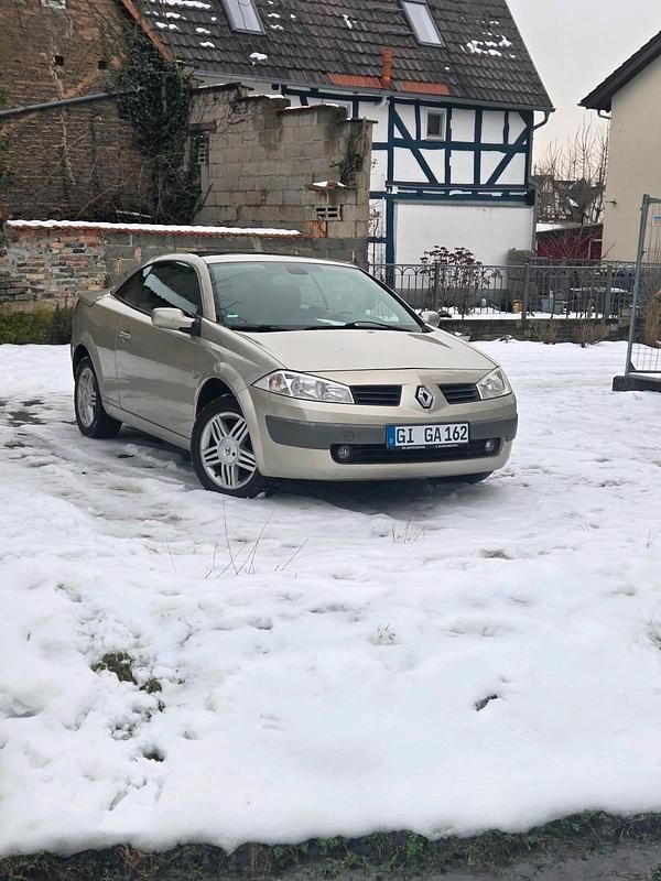 Gebraucht 2004 Renault Mégane Cabriolet Cabrio | 2.300 € (Fairer Preis) - Bild 1/4