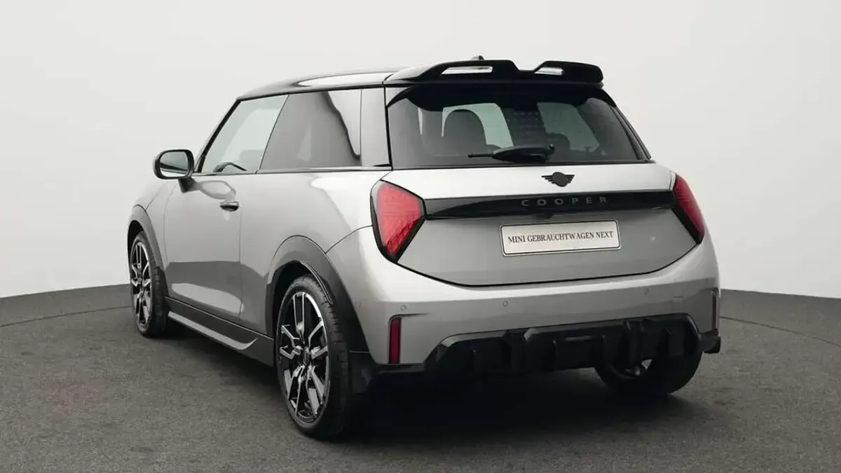 Gebraucht Mini John Cooper Works 156 PS (114 kW) 2025 Grau Kleinwagen