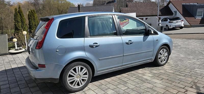 Usata Ford Focus 120 CV (88 kW) 2004 Blu Berlina